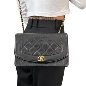 CHANEL Vintage CC Turnlock Lambskin Diana Flap Crossbody Bag Quilted [106450]